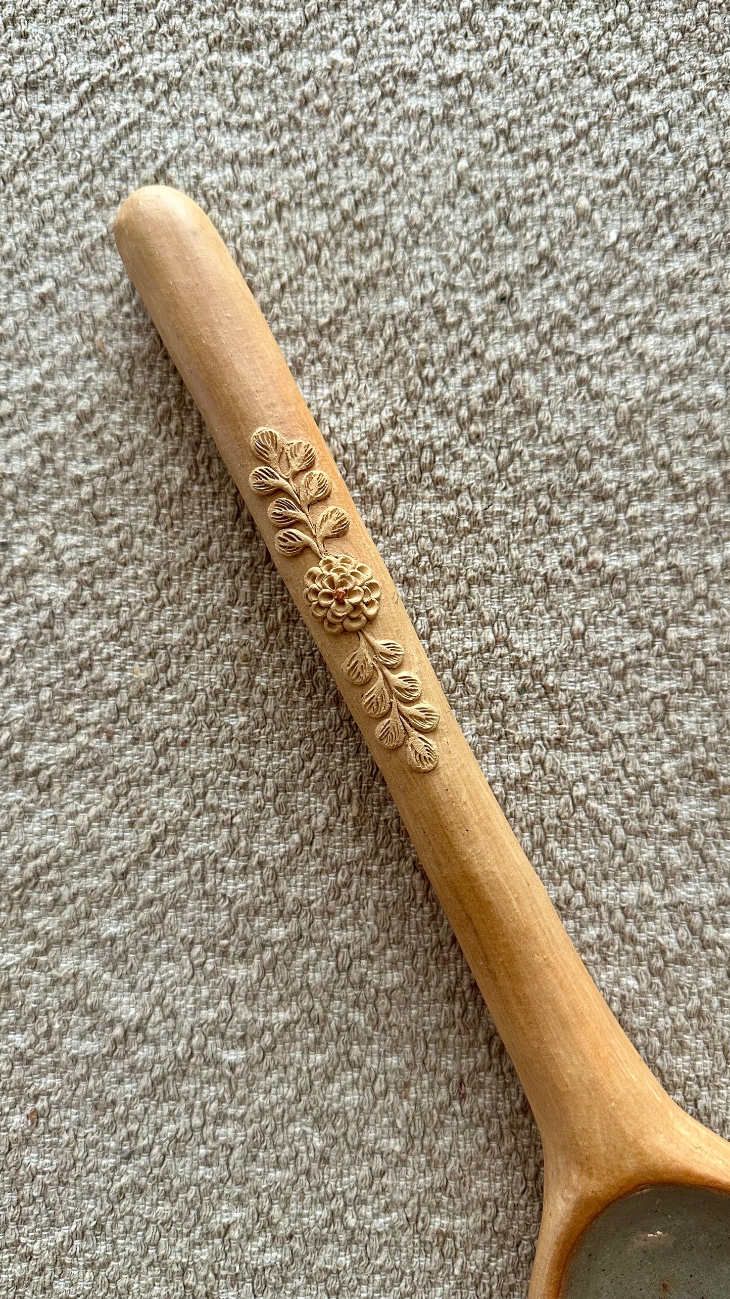 Begonia Lg. Clay Spoon